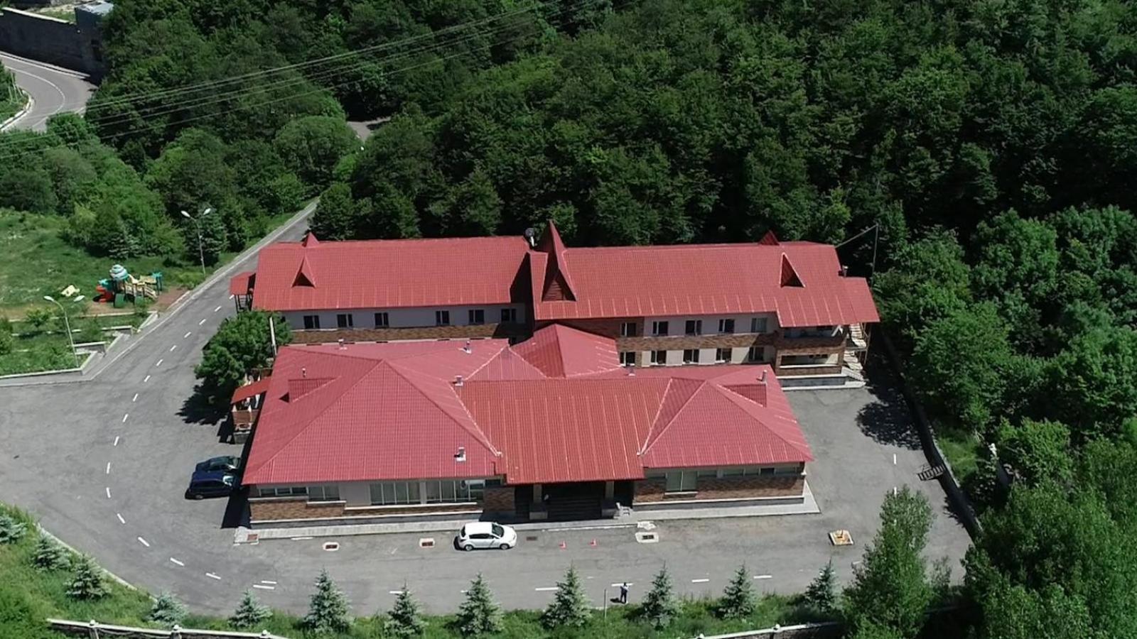 Tsaghkahovit Hotel Zaghkadsor Exterior foto