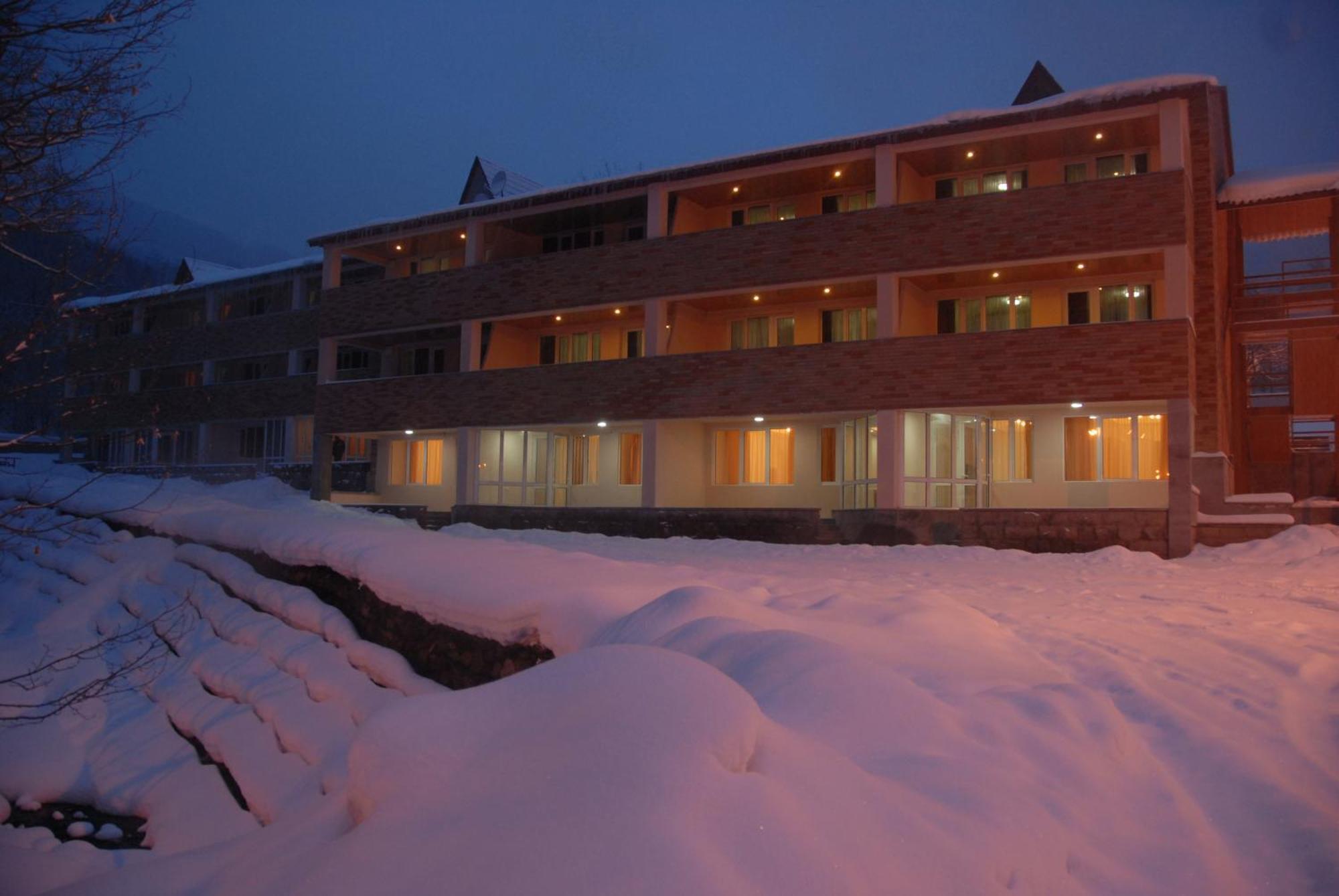 Tsaghkahovit Hotel Zaghkadsor Exterior foto
